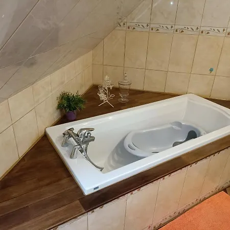 Maison Optiku Сasa de vacaciones *